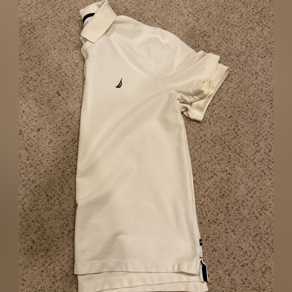 XL Nautica performance deck shirt.
